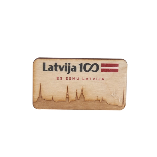 Изображение Magnēts koka, Latvija 100 gravēts tiešā drukā 7x4cm