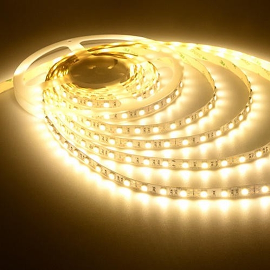 Изображение Mitrumizturīgas LED Lentes (tonis 3000K) komplekts ar dimmeri un barošanas bloku. Garums 5 metri.