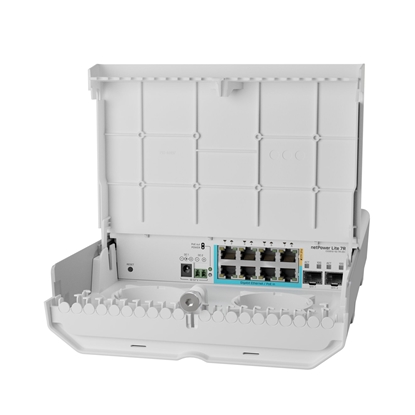 Picture of NET ROUTER 8PORT 1000M/CSS610-1GI-7R-2S+OUT MIKROTIK
