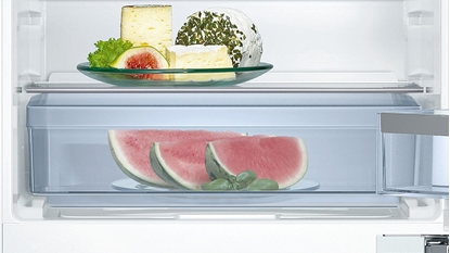 Obrazek BOSCH Built-in refrigerator KUL15AFF0, energy class F, height 82cm