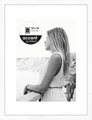 Picture of Nielsen Aura white 18x24 Wood incl. Passepartout 1134001