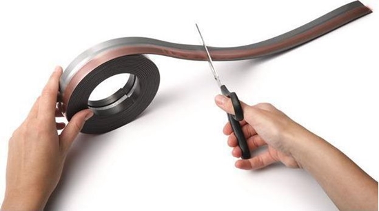 Picture of Durable DURABLE DURAFIX ROLL 5m Magnetband silber