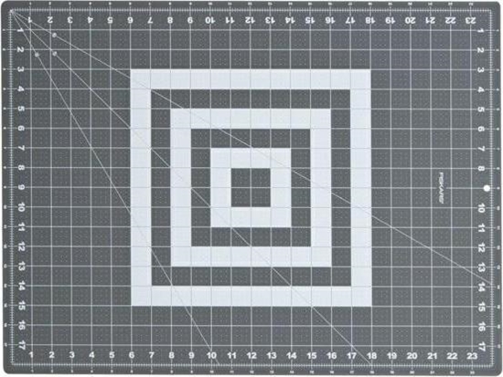 Picture of Fiskars FISKARS MATA DO CICIA 45x60cm - A2 FS1003895