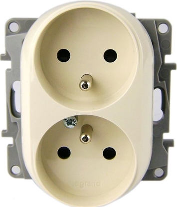 Picture of Legrand Gniazdo Niloe podwójne z uziemieniem i przesonami kremowe (764642)