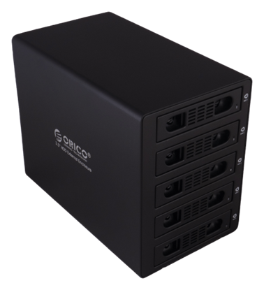 Attēls no 4 HDD E-SATA box