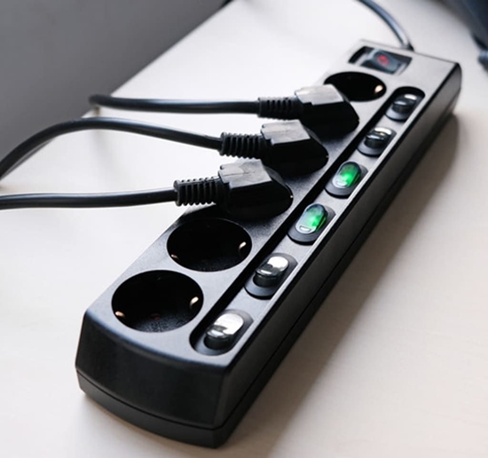 Изображение Brennenstuhl Socket Line 6-fold 2m incl. Switch