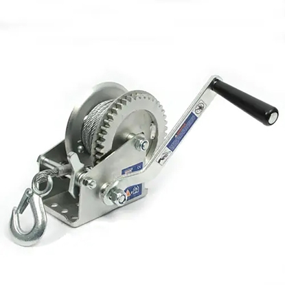 Attēls no Rokas viņča ar trosi 454 kg. 10m