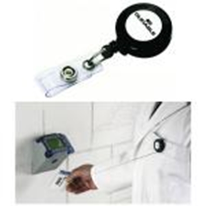 Picture of Turētājs pers. kartei ar izvelkamu auklu un klipsi Durable