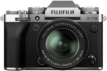 Attēls no Fujifilm X-T5 + 18-55mm, silver