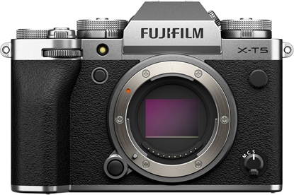 Picture of Fujifilm X-T5 body, silver