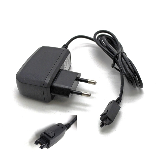 Picture of Tīkla lādētājs priekš Motorola E398 E550 E1000 MPX220 A760 T280 T280i T720 T720i V60 V60i V66i V70