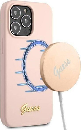 Attēls no Guess Guess GUHMP13LLSLMGLP iPhone 13 Pro / 13 6,1" jasnoróowy/light pink hardcase Silicone Script Gold Logo Magsafe