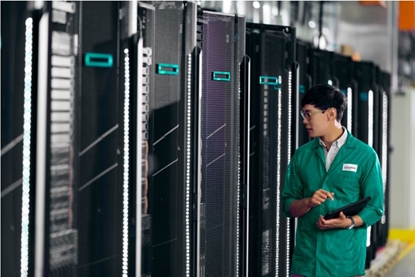 Picture of HPE DL20 Gen11 LP iLO/M.2 Enable Kit