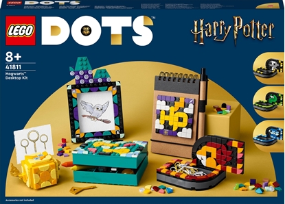 Attēls no LEGO Dots Zestaw na biurko z Hogwartu (41811)