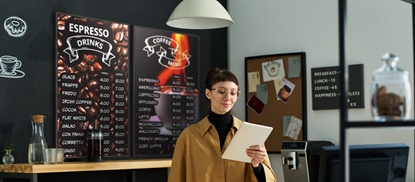 Picture of Monitor informacyjny DS 55 cali - 18/7 2x10W Android 11.0