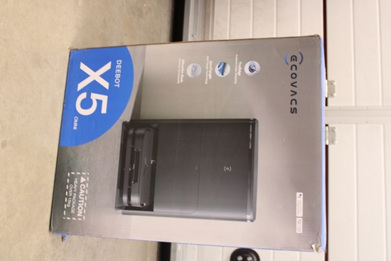 Picture of Ecovacs SALE OUT. DEEBOT X5 OMNI Vacuum cleaner, Robot, Wet&Dry, Operating time 164 min, Dust bin 0,25 L, 6400mAh, Black + Auto-empty statio | | Robotic Vacuum Cleaner | DEEBOT X5 OMNI | Wet&Dry | Operating time (max) 164 min | Lithium-Ion | 6400 mAh