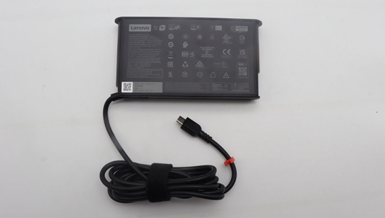 Изображение Zasilacz do laptopa Lenovo 135W power adapter with