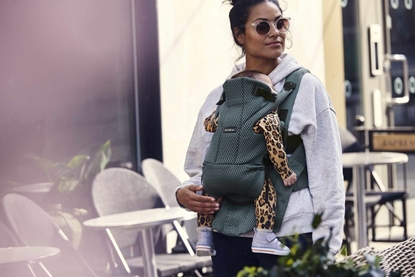 Picture of BabyBjorn BABYBJÖRN - Baby Carrier Move - Sage green, 3D Mesh