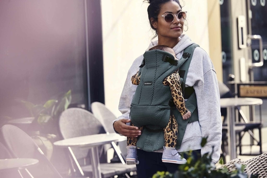 Picture of BabyBjorn BABYBJÖRN - Baby Carrier Move - Sage green, 3D Mesh