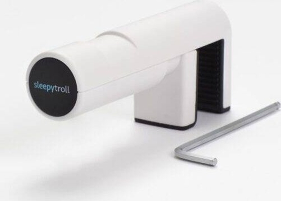 Picture of Black + Blum Sleepytroll Bed Adapter attachment set for crib