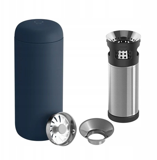 Изображение Fellow - Carter Infuser Set - Kubek Carter Move Mug Granatowy 473 ml + Zaparzacz Carter Infuser