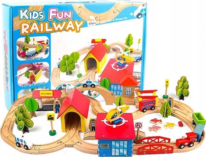 Изображение LeanToys Tor samochodowy Kolejka, autka, drzewa, budynki, helikopter  (9835-uniw)