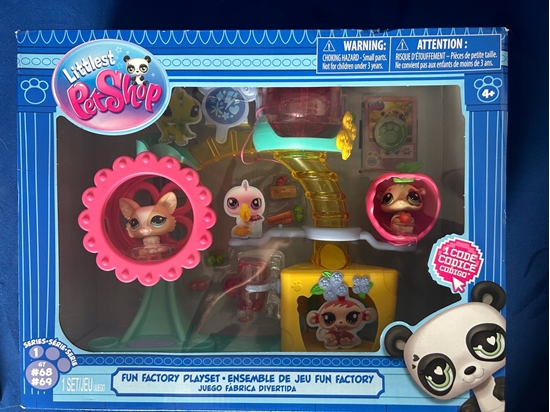 Picture of Figurka Hasbro Littlest Pet Shop Zestaw Fabryka zabawy 2 figurki