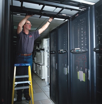 Picture of APC APC WOE1YR-G3-24 rozszerzenia gwarancji 1 lat(a)