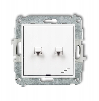 Изображение cznik pojedynczy ze schodowym Karlik Mini MWPUS-10.1 w stylu amerykaskim wspólne zasilanie biay