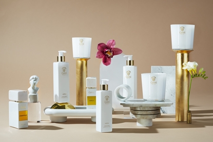 Изображение GRITTI Chantilly SCENTED CANDLE 220g