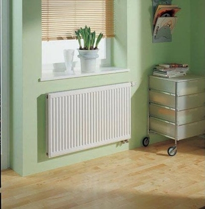 Изображение Kermi Grzejnik KERMI FTM 11/600/1100 PODACZENIE RODKOWE Z ZAWIESZENIAMI 900W GOWICA Z PRAWEJ STRONY