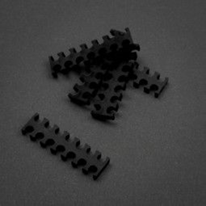 Picture of King Mod Services Grzebie na kable 14 otworów 3mm Czarny 5 sztuk (ZUUV-129)