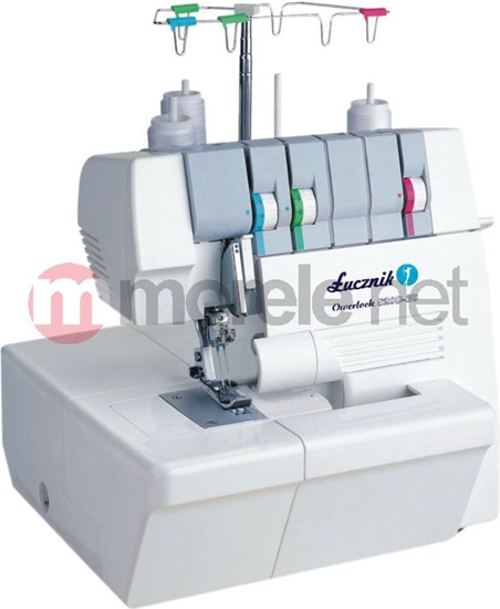 Picture of Maszyna do szycia ucznik OWERLOK 820 D-3 () - NAD027 930000108