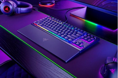 Picture of Razer Ornata V3 Tenkeyless RGB LED light  US  Wired  Black  (Atv. Iepak.)