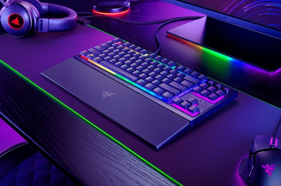 Picture of Razer Ornata V3 Tenkeyless RGB LED light  US  Wired  Black  (Atv. Iepak.)