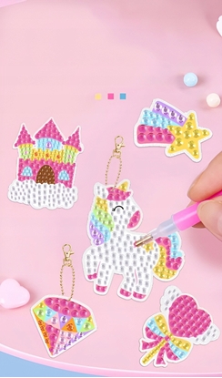 Attēls no Zestaw do zawieszek jednoroÅ¼ce