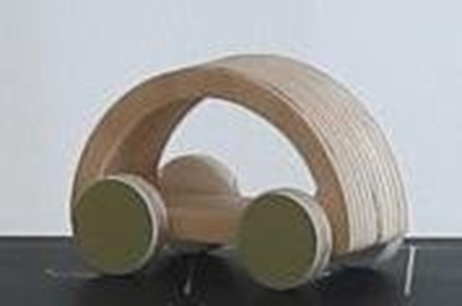 Изображение Milin Samochodzik z zielonymi koami