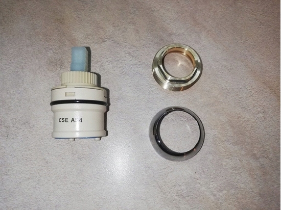 Picture of GOWICA BATERII UMYWALKOWEJ I BIDETOWEJ BRASCO/VERSO Z PIERCIENIEM