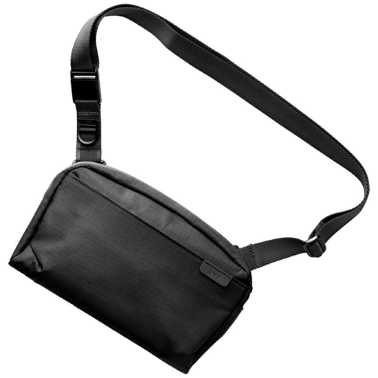Picture of Bag UNIQ Arden Sling 2L black