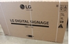 Изображение LG SALE OUT. 75UH5N-M 75“ ADS/3840 x 2160/500cd/m2/8ms/HDMI DP RS-232C RJ45 USB | 75UH5N-M | 75 " | Landscape/Portrait | 24/7 | webOS | Wi-Fi | ONLY DAMAGED PACKAGING AND INNER FOAM | 500 cd/m² | 8 ms | 178 ° | 178 °