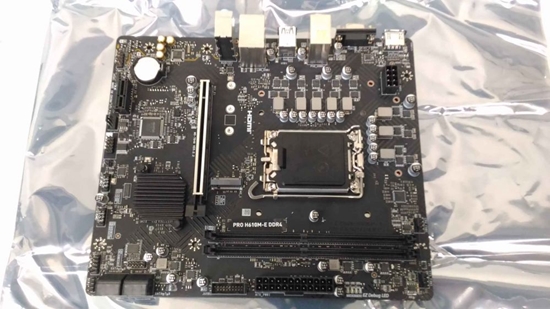 Picture of MSI SALE OUT. PRO H610M-E DDR4 | PRO H610M-E DDR4 | Processor family Intel | Processor socket LGA1700 | DDR4 DIMM | Memory slots 2 | Supported hard disk drive interfaces SATA, M.2 | Number of SATA connectors 4 | Chipset Intel H610 | Mirco-ATX | USE