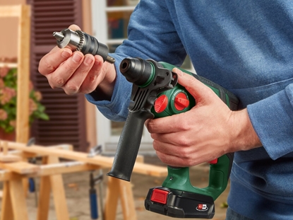 Attēls no Bosch UniversalHammer 18V