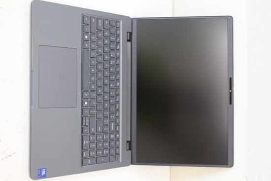 Picture of Dell SALE OUT. Pro Max 16 FHD+ Ultra 5 235H/16GB/512GB/Intel Integrated/Win11 Pro/ENG Backlit kbd/3Y Basic OnSite Warranty | Pro Max 16 | 16 " | FHD+ | Intel Core Ultra 5 | 235H | 16 GB | DDR5 | Solid-state drive capacity 512 GB | Intel Graphics | Wi