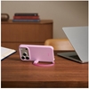 Изображение Etui z podpórką Beats Kickstand zgodne z MagSafe i panelem Sterowanie aparatem do iPhonea 17 Pro - opalowy różowy