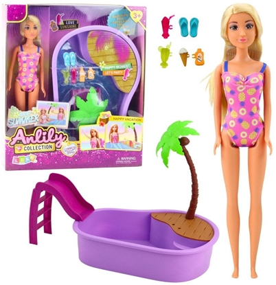 Attēls no LeanToys Zestaw Lalka Anlily Na Play Basen Palma Akcesoria 8 el.