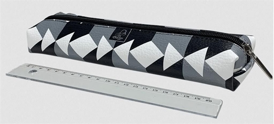 Picture of Piórnik Bee-bee Piórnik Jamnik ekoskóra Kostki