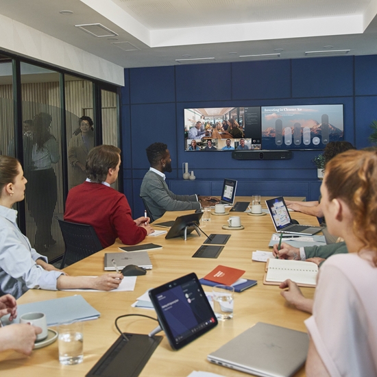 Изображение Poly Wideobar Studio X72 All-in-One bez cznoci radiowej i kabla zasilajcego TAA