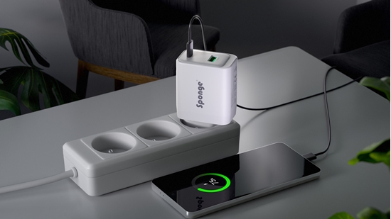 Picture of SPONGE Charger C2 45W GaN