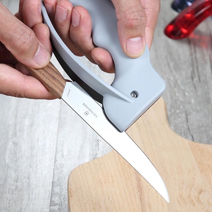 Attēls no VICTORINOX KNIFE SHARPENER 7.8715