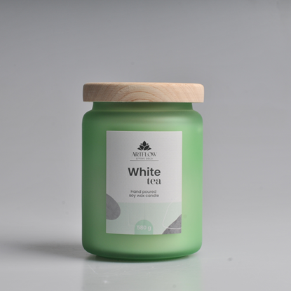 Picture of Aromātiskā svece WHITE TEA 580gr, +|- 60h